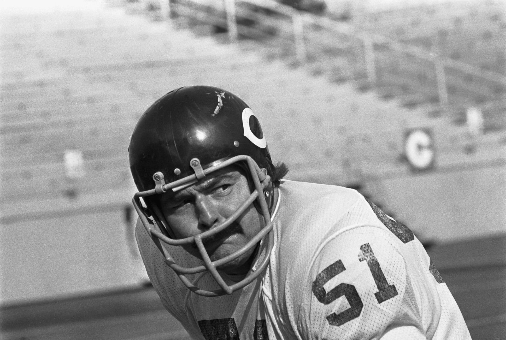 Dick Butkus, Pro Football Hall of Famer, dies at 80